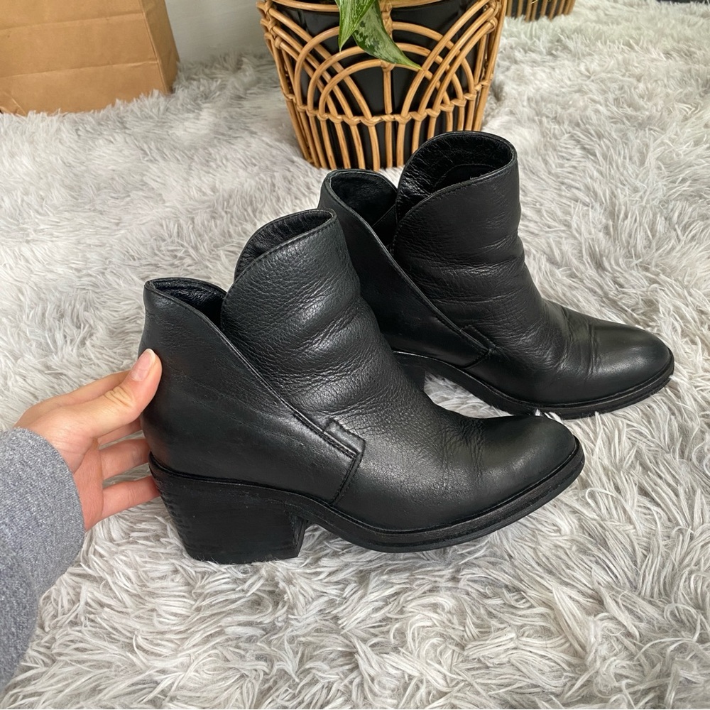 Dolce Vita Black Ankle Boots